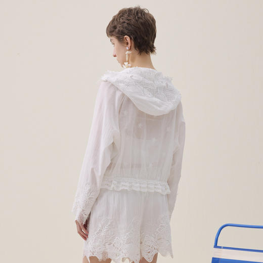 谜底刺绣外套长袖2026年夏新品短款轻薄连帽复古文艺女262MW0476 商品图2