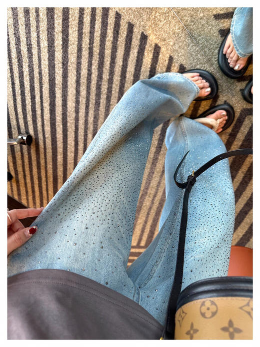 YAW5010烫钻弯刀牛仔裤 商品图5