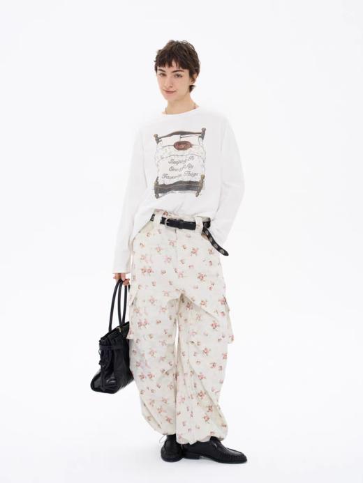 local tag/lt26ssk13b/春日漫步 罗纹装饰印花工装裤 商品图1