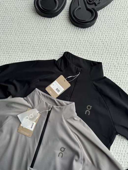 On昂跑 女款长袖半拉链运动套头衫 TUO 341736 商品图5