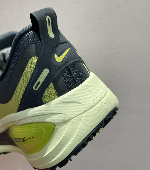 新款耐克VOMERO 18 GORE-TEX男女款防水运动鞋 商品图7