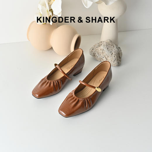经典鲨2026年春专柜新品3.5cm中粗跟法式复古浅口方头单鞋女KW89-617071 商品图0