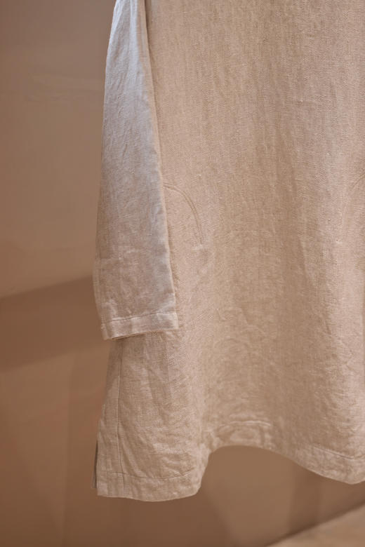 黄阿福 重磅亚麻斜纹长罩衫 商品图3