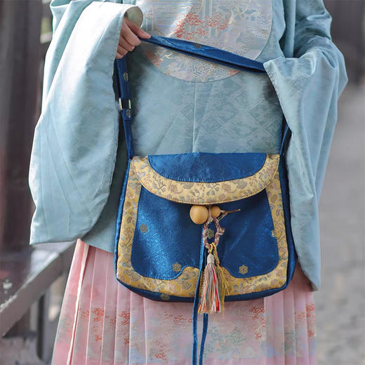 裁缝学苑AH129汉服货郎包纸样女装大容量拼色斜挎布包样板图纸打板 商品图1