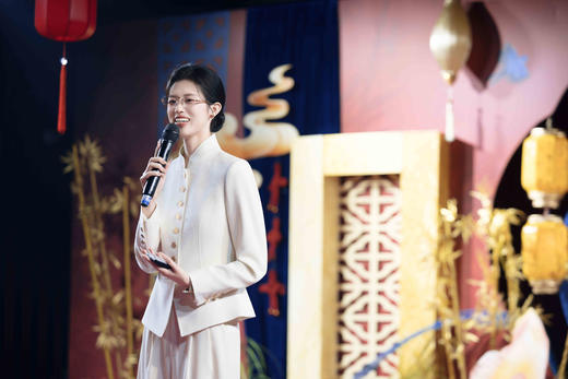 法小曼*子珍时尚新中式杏色西装女总裁演讲主持职业套装春季商务工作服 商品图1