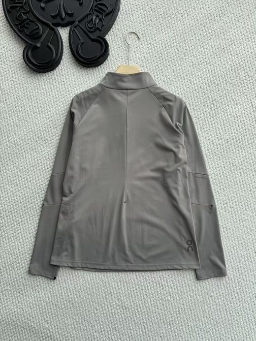 On昂跑 女款长袖半拉链运动套头衫 TUO 341736 商品图3
