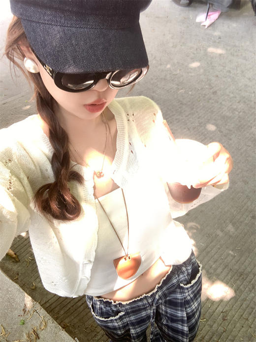 <曾小咸推荐>韩系百搭镂空防晒短款针织开衫 商品图7