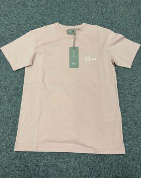女款字母短袖T恤fe010
