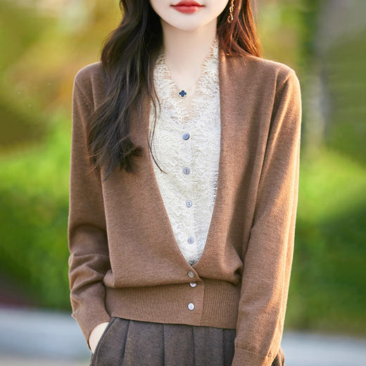 雀说蕾丝拼接假两件针织开衫女新款精纺羊毛长袖保暖打底毛衣上衣 ALWNS-3370-60 商品图0