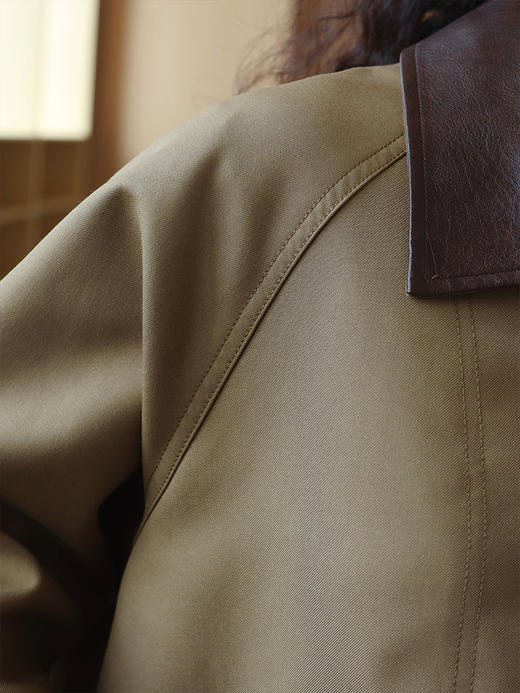 【源头工厂  大牌范风衣/夹克】72小时内发货 中长款和短款可选 随便内搭一件白T 上身都很有气质~ 商品图8