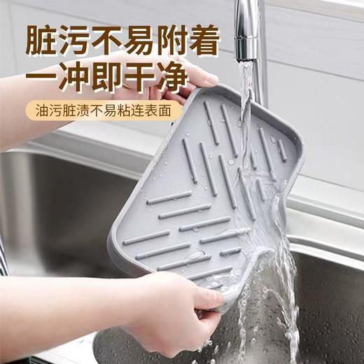 新款新品硅胶肥皂盒不积水创意日式卫浴卫生间香皂盒沥水垫水槽接水盘 商品图3