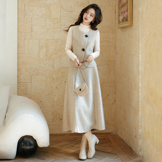 时尚套装春季新款简约气质马甲打底衫半裙三件套裙 MJ2611 商品图0
