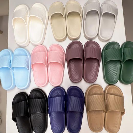 【私人理疗师❗透气防滑】足弓厚底拖鞋耐磨外穿高级感踩屎感拖鞋防滑不臭脚情侣家居一字拖。xa 商品图2