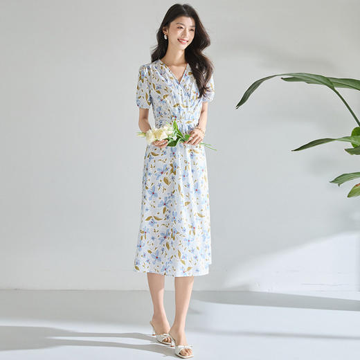 「高货sh」全新升级【铂金会员284/天猫379/差价95】(05850)洛诗琳气质郁金香印花连衣裙2026新款显瘦泡泡袖收腰裙 商品图3