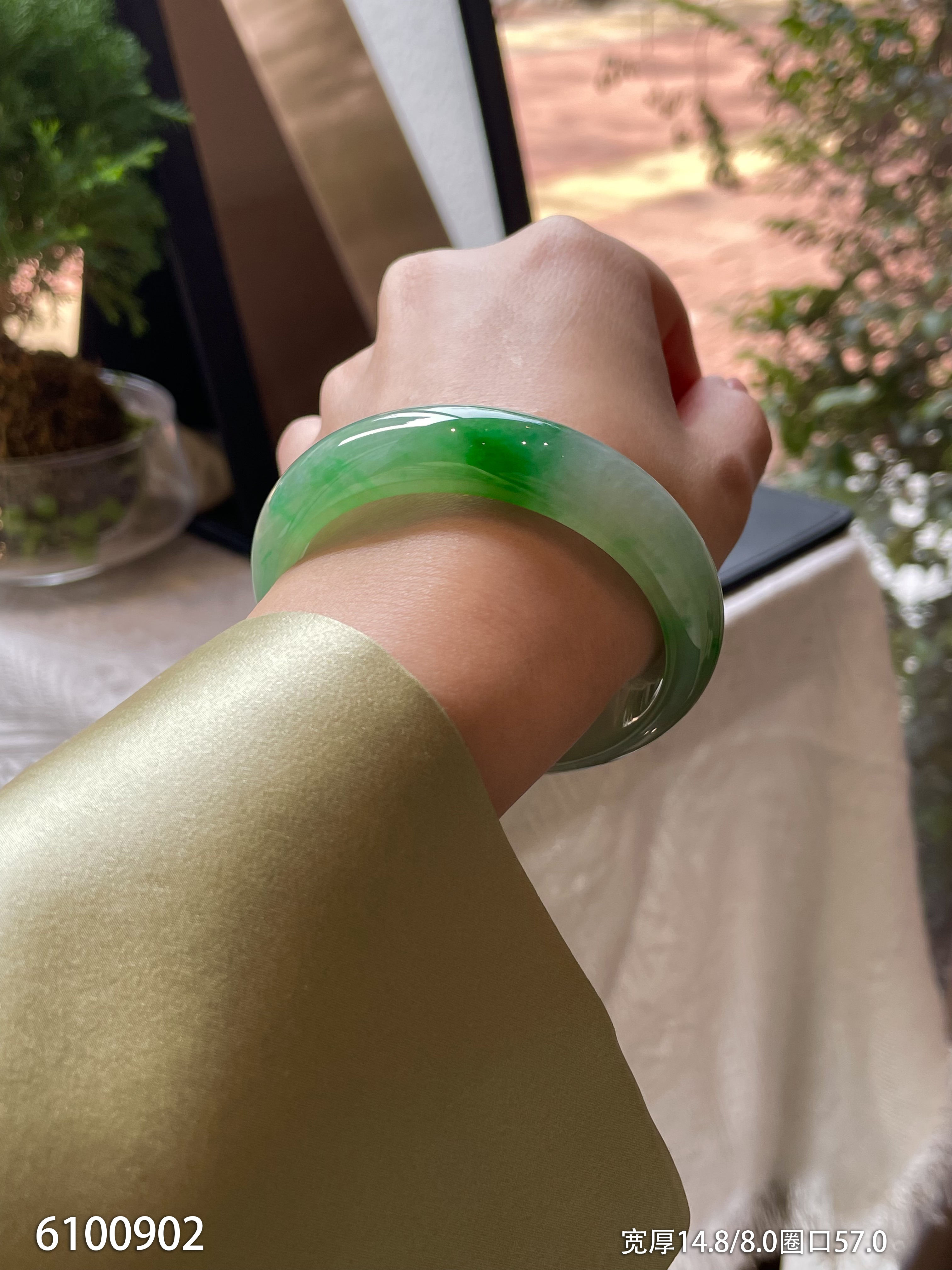 6100902，手镯，圈口57.0。具体价格微信咨询