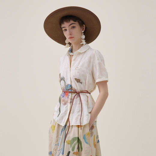 谜底刺绣衬衣短袖2026年夏季新品泡泡袖艺术复古衬衫女262MC0460 商品图1