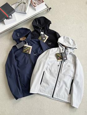 户外刺绣软壳冲锋衣户外登山旅行夹克情侣款外套