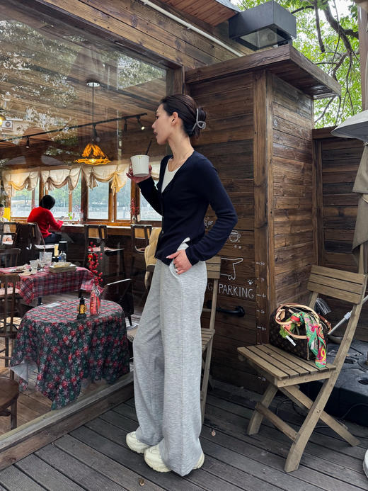 【纸片人】噢蜜ooomeooo假两件精纺毛衣开衫 商品图5