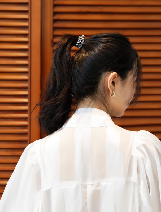 【秒杀价已调 直接拍】Theory 正品高弹力 发绳 高马尾 发圈 一罐 12根 商品图11