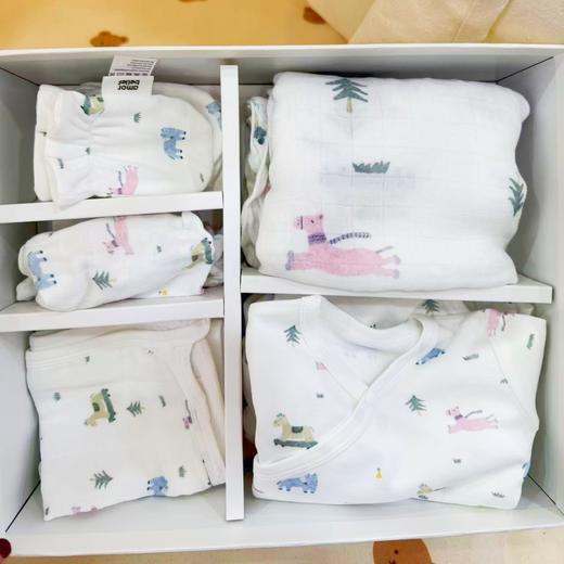 amor&belief新生臻爱礼盒-格粉节专享积分兑换，自提前请和门店或客服确认好是否有现货（无现货需等待几日） 商品图1