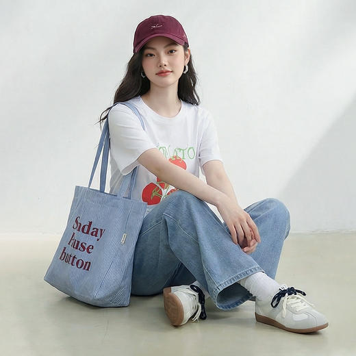 西遇白色短袖T恤女2026年春季新款圆领番茄印花韩系少女宽松上衣E0060173 商品图4