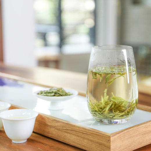 2026翁炳铨明前茶狮峰西湖龙井茶「可扫码验真伪，正宗西湖龙井，认准官方茶标」（任选购两个规格赠茶具一套） 商品图1