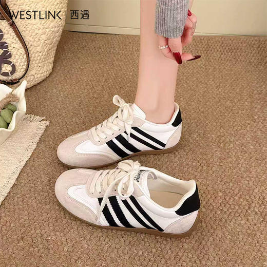 西遇德训鞋女2026新款春季厚底超火运动休闲鞋百搭阿甘鞋舒适板鞋P0066289 商品图1