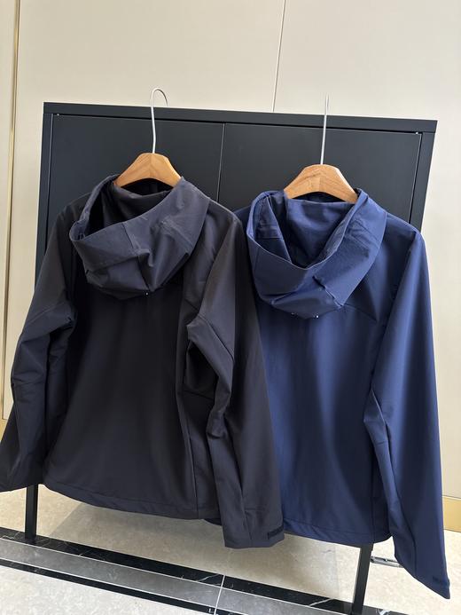 点此购买 猛犸象春秋季女士连帽夹克外套 ye 341662 商品图1