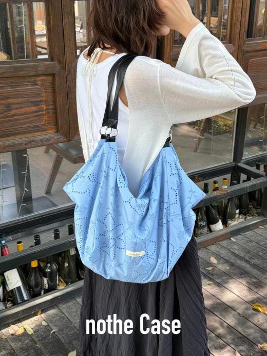 nothe Case布然/NC251108/「蓝枝」设计感镂空印花单肩包 商品图0