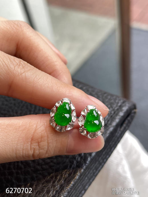 6270702，葫芦耳钉。具体价格微信咨询 商品图3