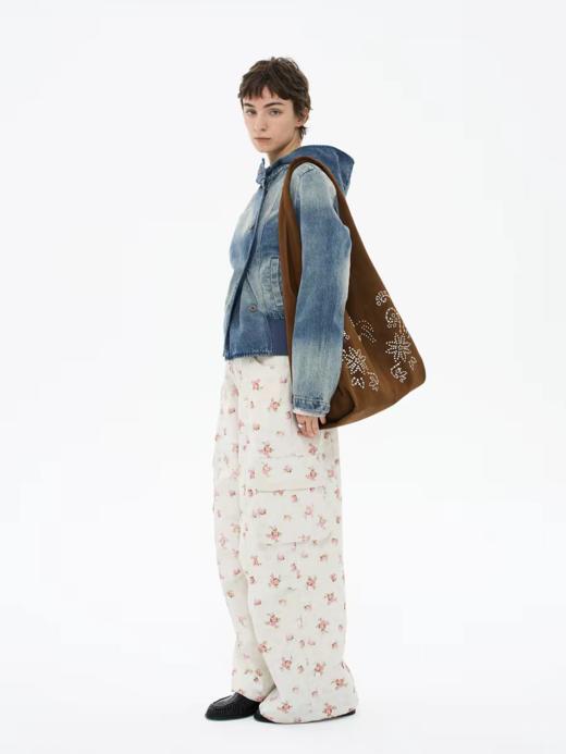 local tag/lt26ssk13b/春日漫步 罗纹装饰印花工装裤 商品图2