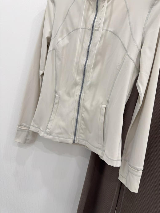 39-4  LU连帽女士外套 商品图12