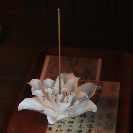 {三祈门Santimento} 浮烬 白色瓷花扩香石 SSP002大梦 商品图0