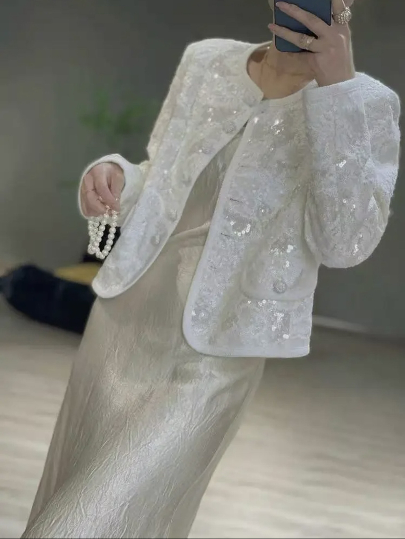 重磅亮片小香风外套