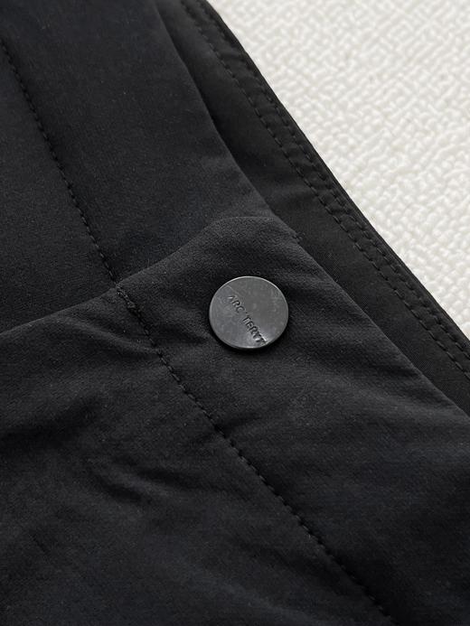 点此购买 始祖鸟Gamma Pant春秋季女士黑色软壳长裤 37 341697 商品图11