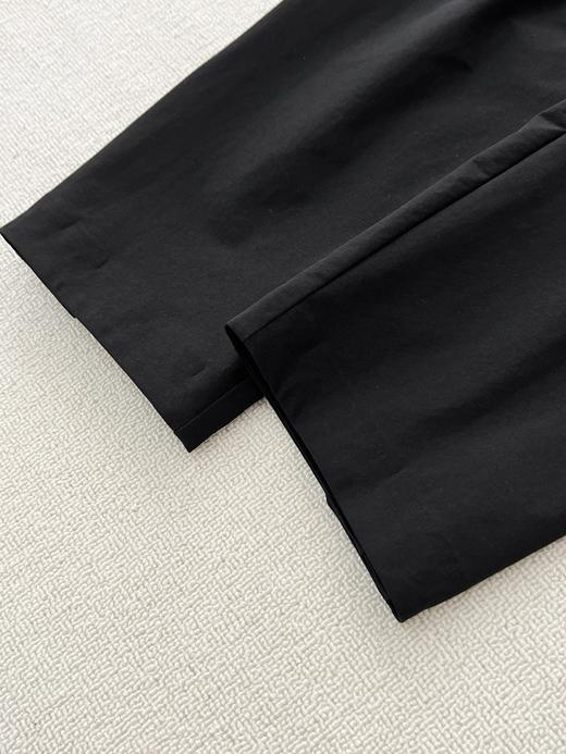 点此购买 始祖鸟Gamma Pant春秋季女士黑色软壳长裤 37 341697 商品图14