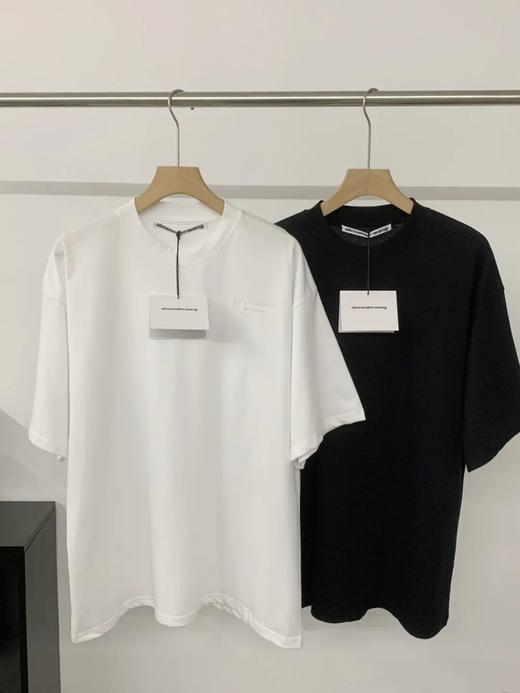 @lexander 26ss早春高级极简小字母刺绣T恤 商品图3