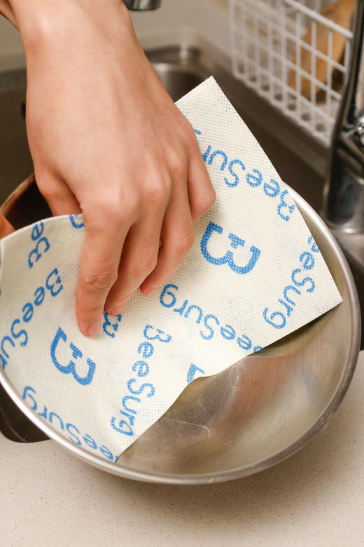 🌈【品牌直发】秉秀净魔法抹布🔥39.9元抢40片❗厨房清洁神器✨食品接触级+油污分离专利❗告别臭抹布的天花板 ✅专利油水分离：🌱免洗洁精，清水即净，一年省下洗洁精钱 商品图7