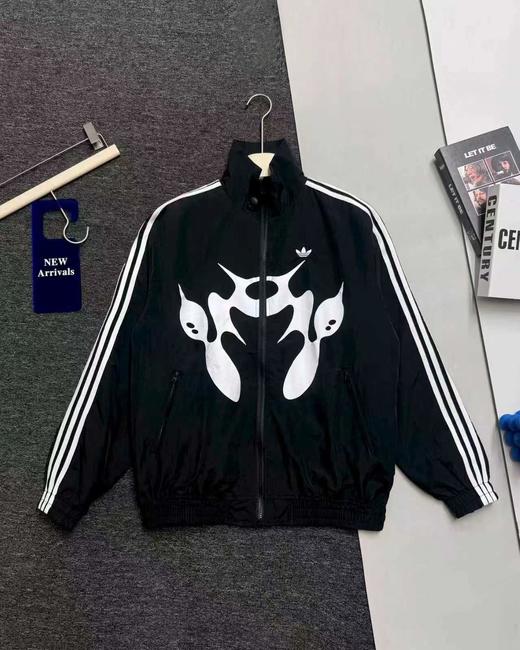 F031058复古风联名时尚印花运动休闲上衣外套立领夹克 商品图0