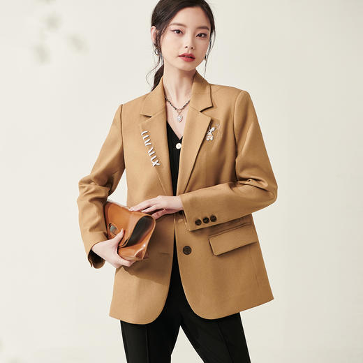芳外春季新款设计感刺绣点缀宽松西服女休闲直筒西装外套0014 商品图1