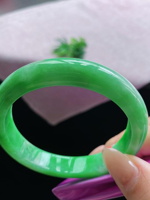 56正圈翡翠手镯 商品图4