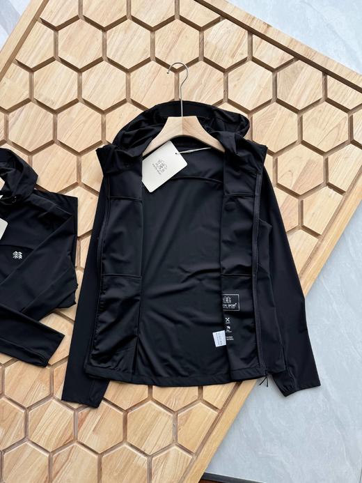 点此购买 可隆春夏季女士TRICOT针织凉感防晒UPF50+外套 kad 341832 商品图11