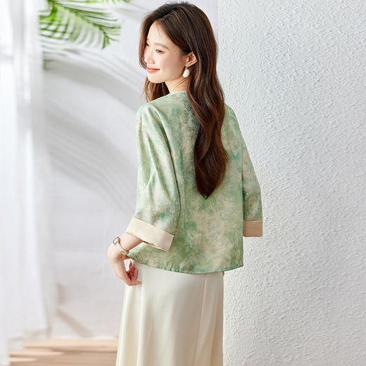 春夏新中式盘扣上衣 人丝提花双面7分袖外套上衣 单件 商品图3