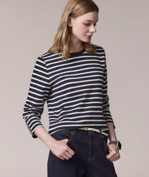 点此购买 哈吉斯春秋季女士宽松撞色条纹打底内搭纯棉长袖T恤 ss 341790 商品图2