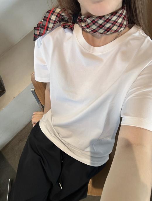 一店k （客供原厂订单！进口机织造！梭织大提花！）终于等到心心念念的西太后丝巾啦！穿搭靠的就是这些小配饰 直接改变整体的风格！普通穿搭秒变高级感！土星格纹系列方巾 （四条装 独立包装📦） 商品图12