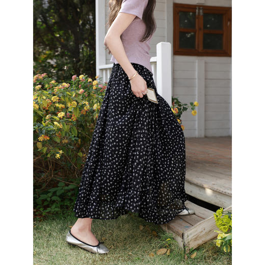 鹿向南「馥郁晚香」夏季新款黑色碎花半身裙女优雅气质A字中长裙 商品图2