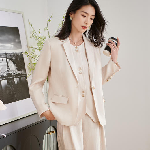 剩S/M/XL/XXL 米思阳2025秋季新款简约通勤亚麻衬衫高级感长袖一粒扣外套女3148 商品图2