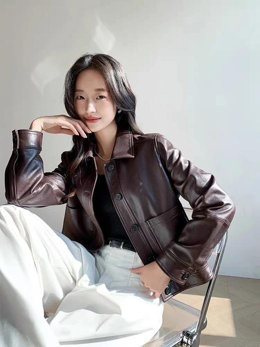 一店k （BC | 意大利🇮🇹进口绵羊皮！）顶奢！按头安利！妥妥的好东西！老粉闭眼入！春天怎么少的了皮衣甜酷girl！女士经典短款皮衣，简洁利落裁剪 小个子穿不压身高 商品图0