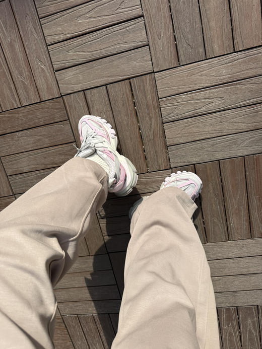 亏清 巴黎家 带灯款 更饱满立体轻便 廓形厚底老爹鞋 情侣款运动休闲鞋 商品图8