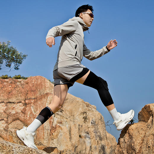 【直降300元！奥特莱斯线下专柜有售】前脚掌宽建议拍大一码！简届灵动1.0全掌碳板运动跑鞋（男女同款）（下单72小时内发货！） 商品图11